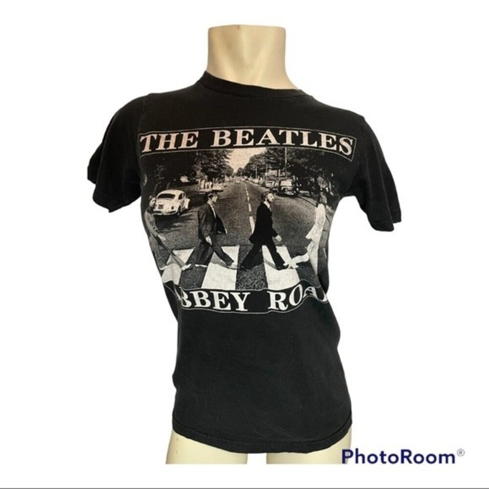 Juniors "Beatles" Band T-Shirt Size X-Small - Picture 1 of 3